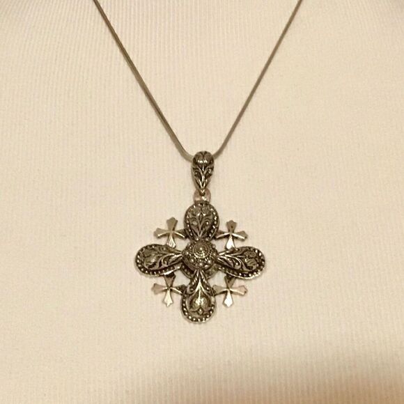 Sterling Silver Signed 900 Jerusalem HEAVY - Picture 5 of 6